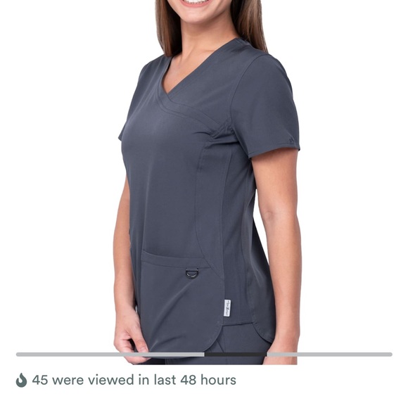 🪸 Ava Therese Synergy Stretch Scrub Set Like New ⭐️ - Picture 2 of 13